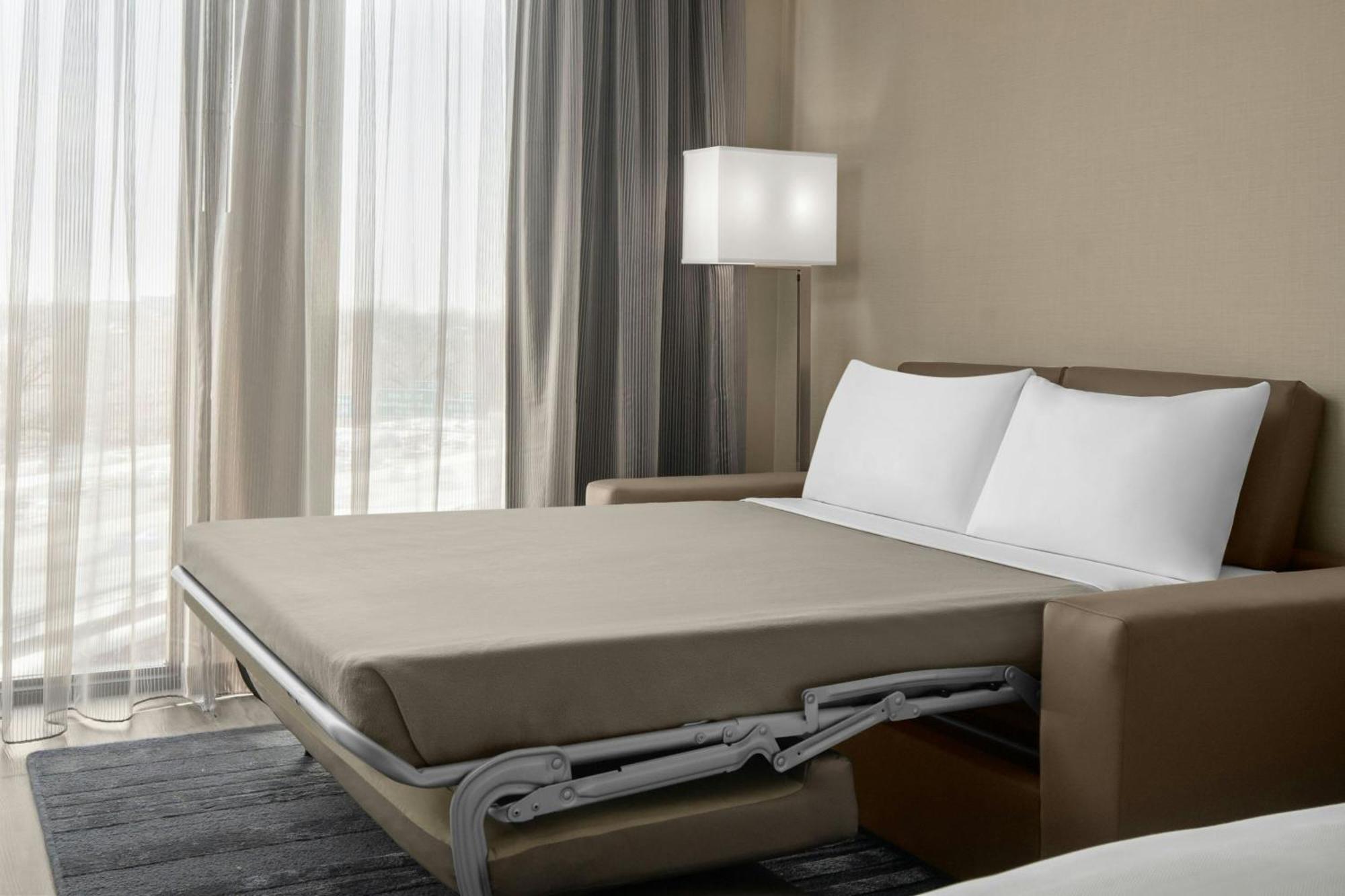 Ac By Marriott Dc Capitol Hill Navy Yard Hotel Washington