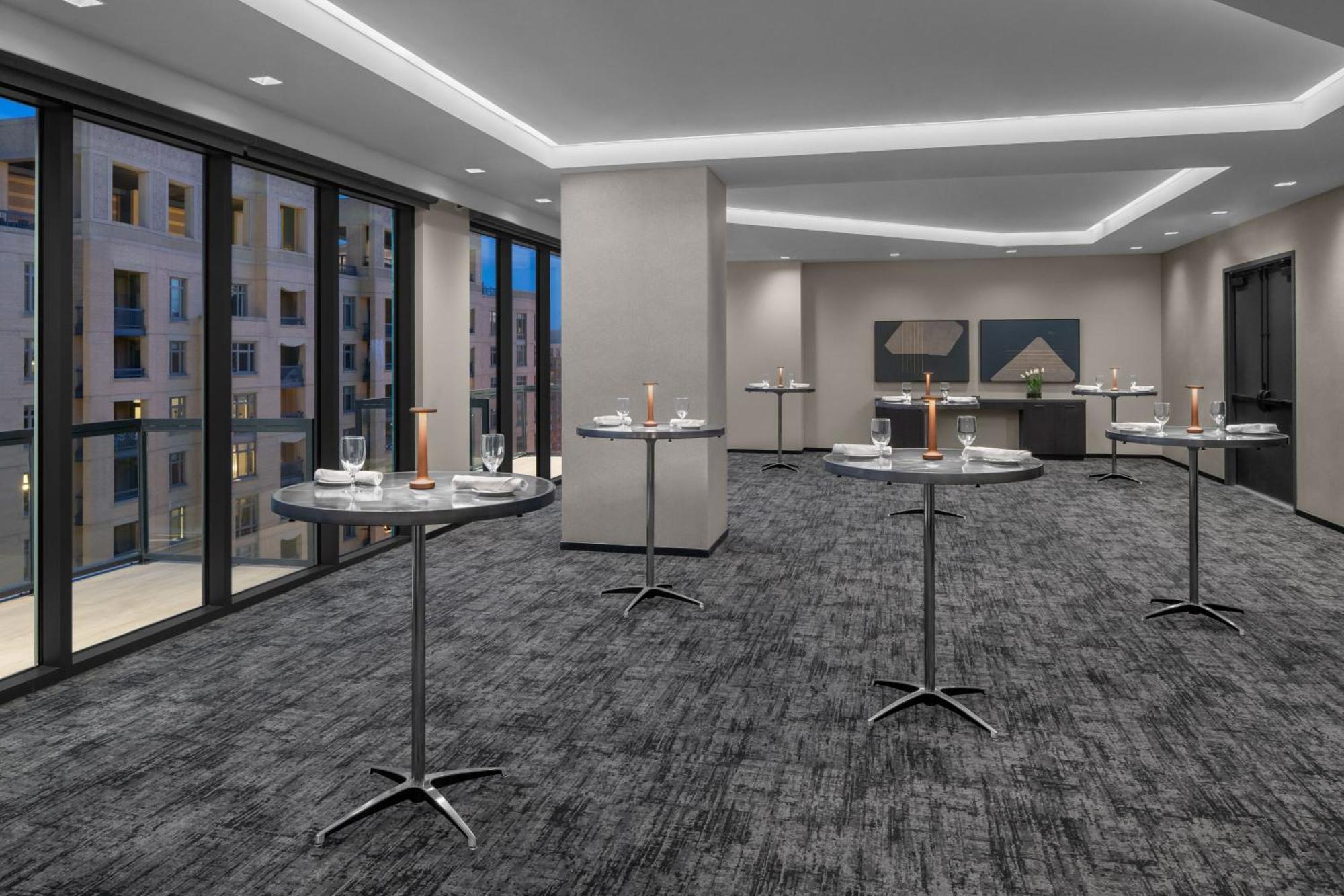 Ac By Marriott Dc Capitol Hill Navy Yard 4*
